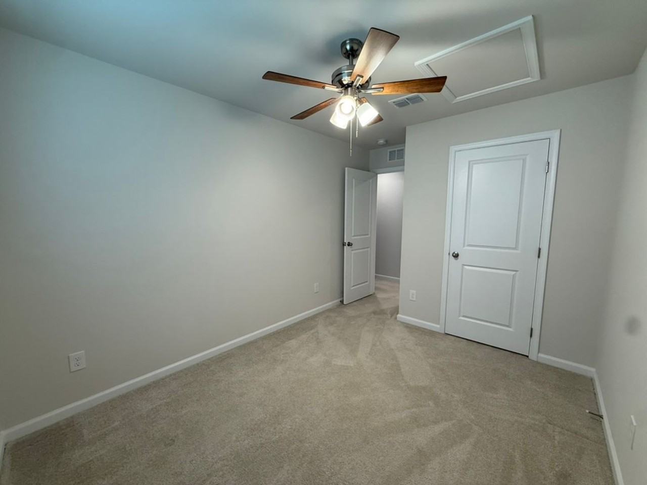 159 Sarnesfield Way - Photo 6 of 13
