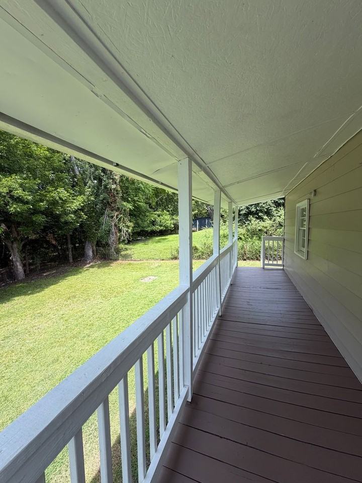 114 Schoolfield Dr - Photo 5 of 15