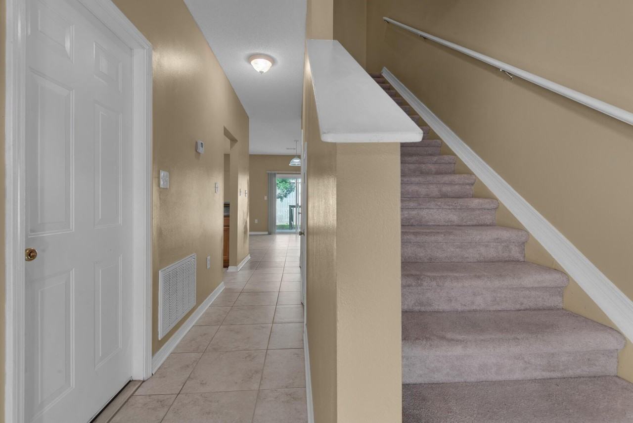 2125 Tom St - Photo 3 of 27