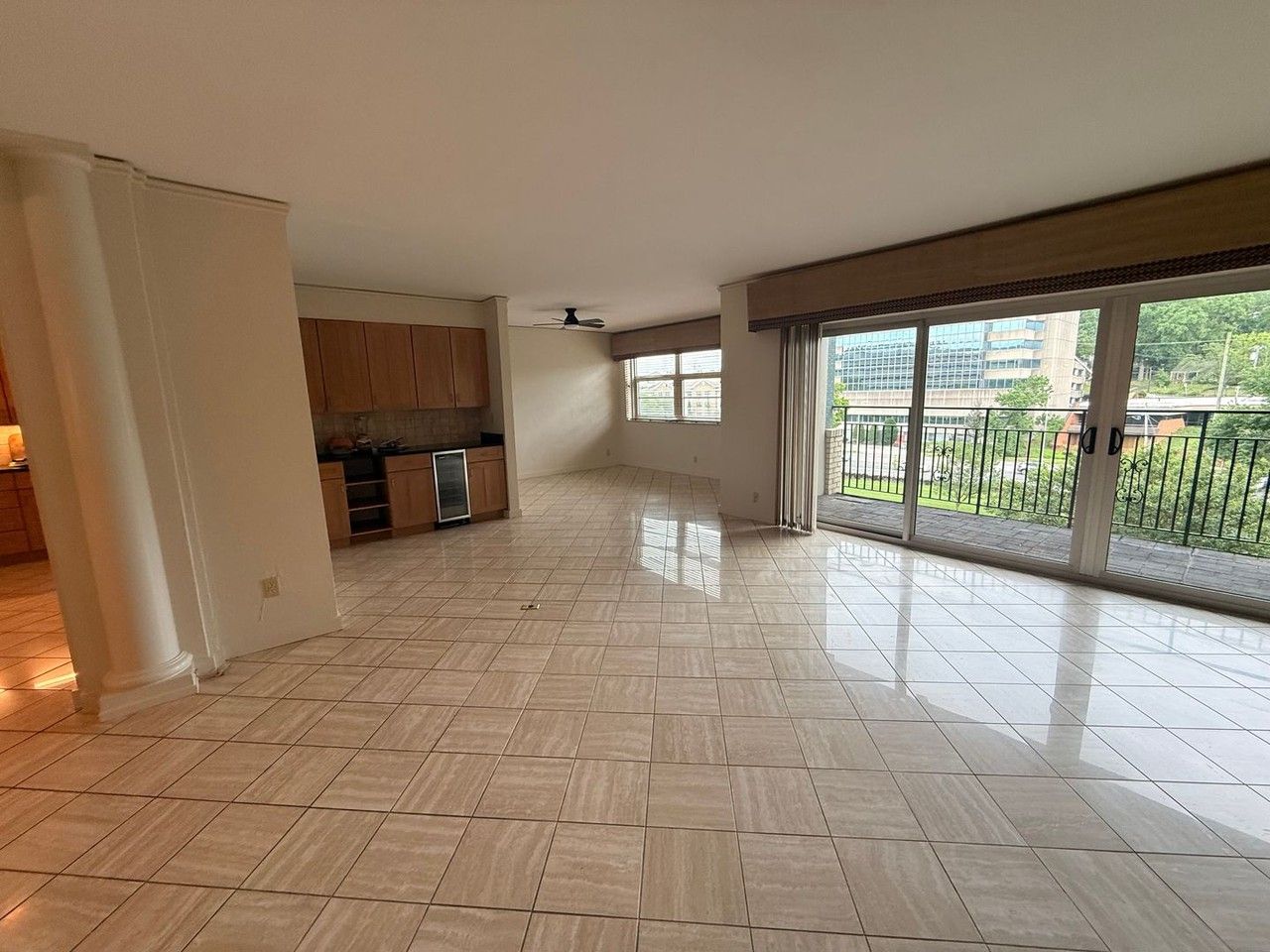 3314 W End Ave #404 - Photo 3 of 23