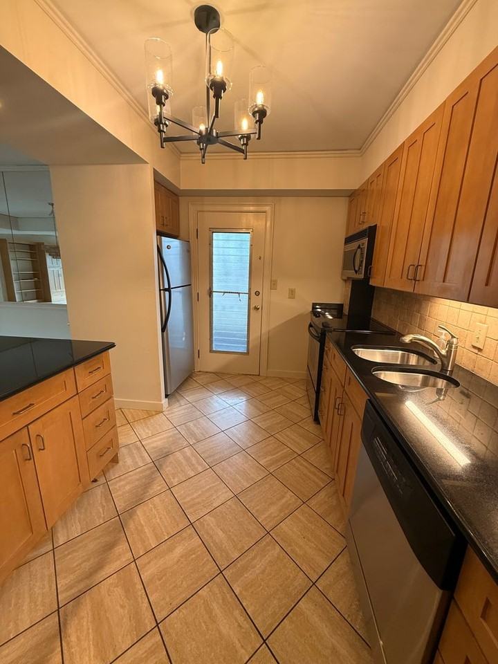 3314 W End Ave #404 - Photo 5 of 23