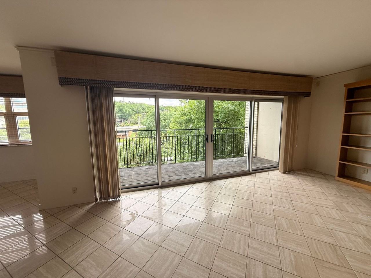 3314 W End Ave #404 - Photo 7 of 23