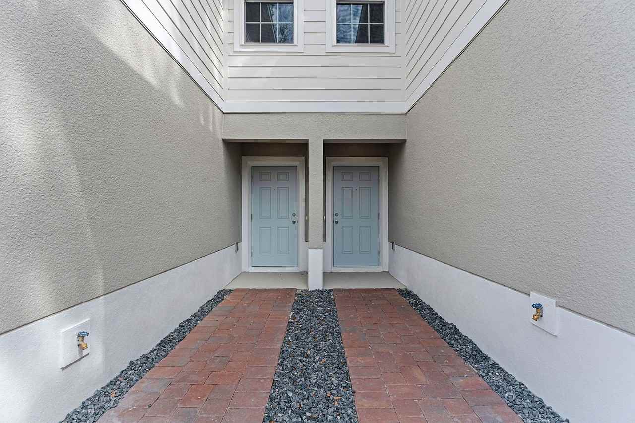 2300 Incandescent Way - Photo 4 of 27