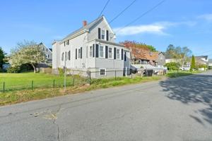 featured image of 147 147 Rodgers St