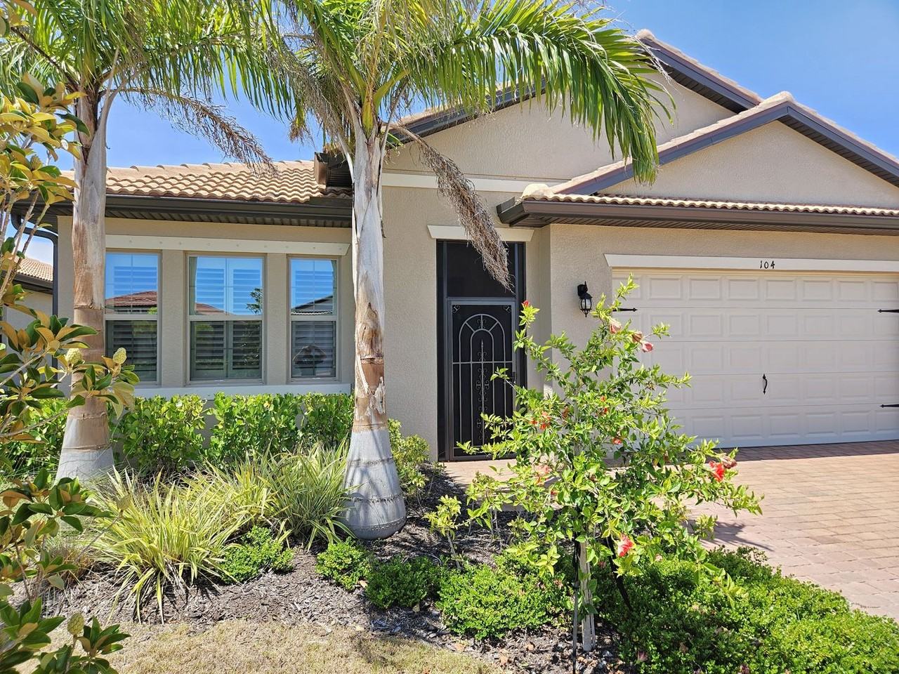 104 Villoresi Blvd - Photo 5 of 50