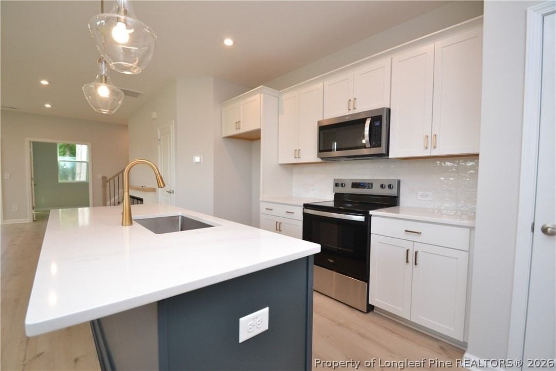 1226 Bessie Ct - Photo 6 of 50