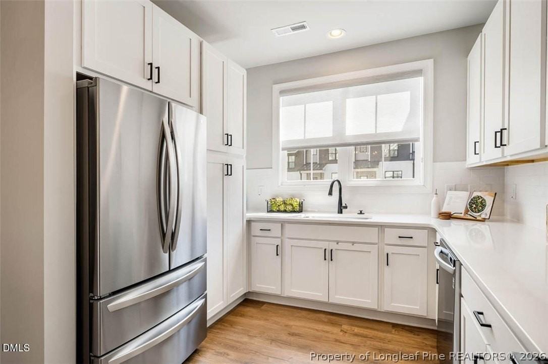 5709 Parker Pines Ct - Photo 7 of 33