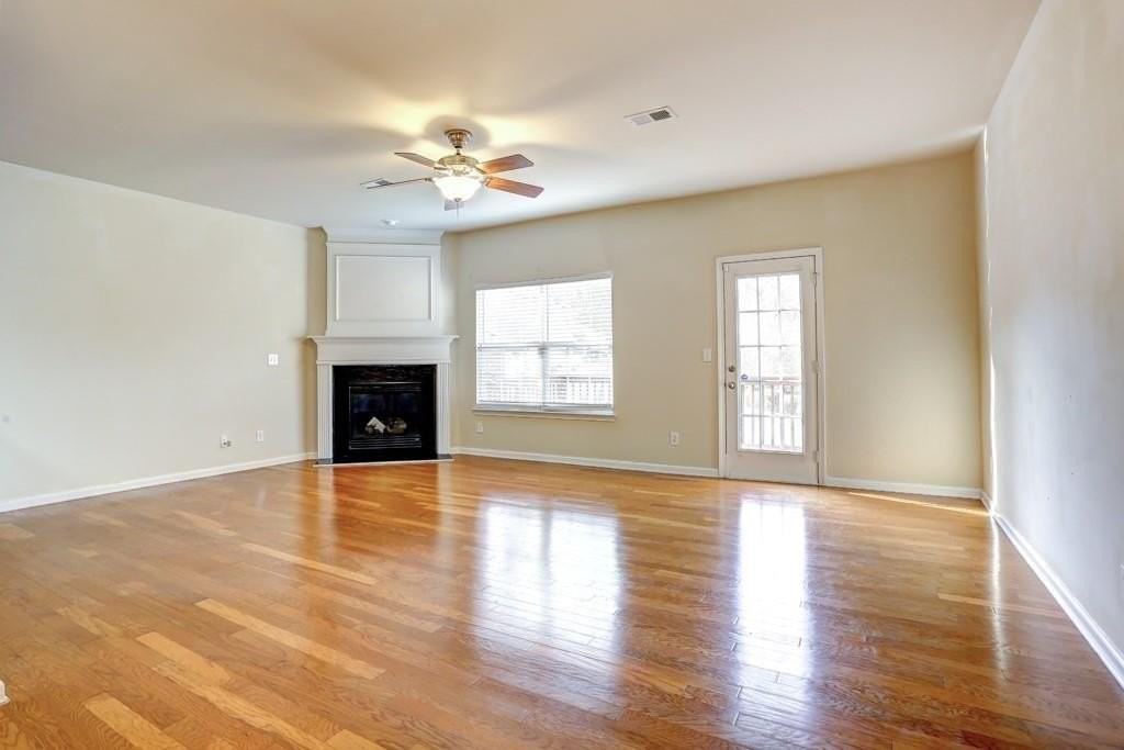 5624 Moresby Ct - Photo 5 of 38