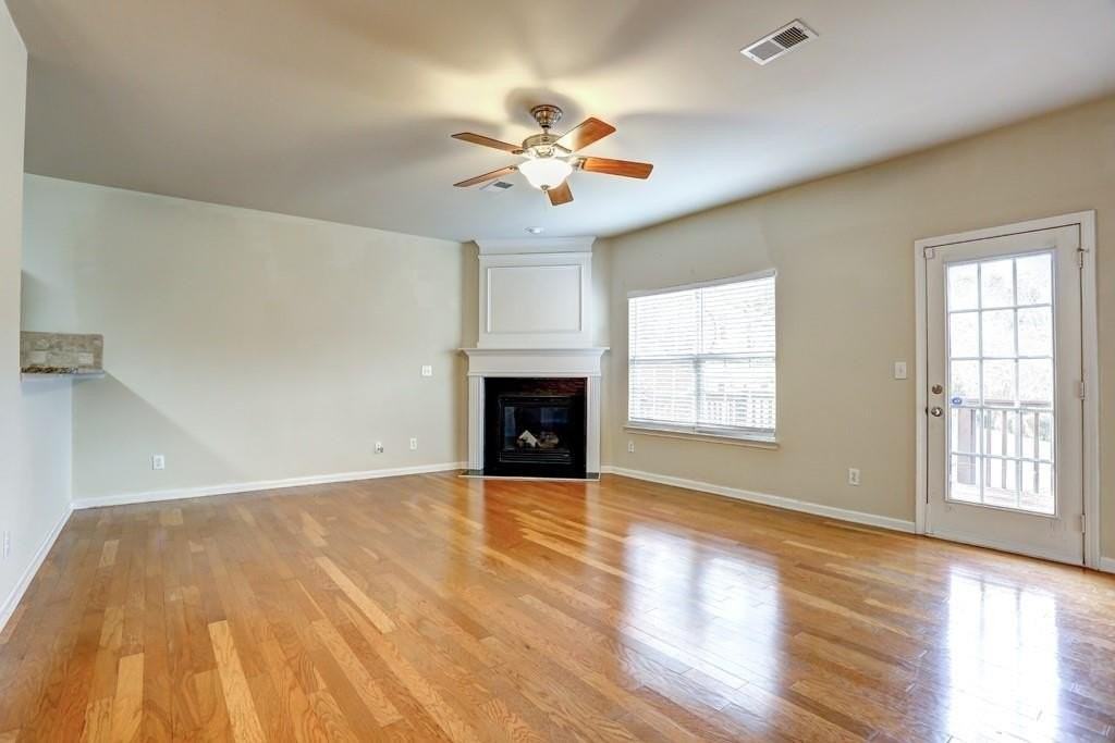 5624 Moresby Ct - Photo 6 of 38