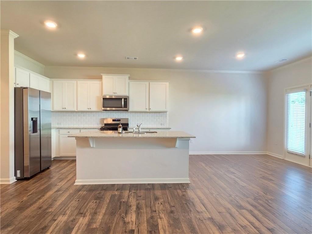 3331 Greyton Dr - Photo 6 of 24