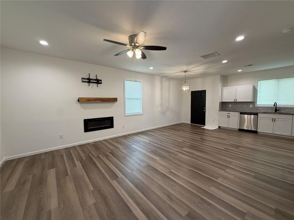 315 E 17th St Sw - Photo 4 of 18