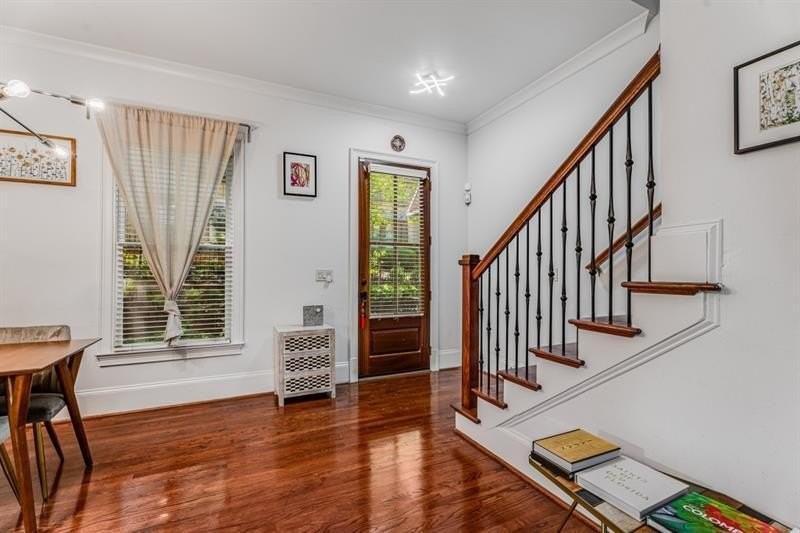 395 Laurent St Nw #6 - Photo 3 of 47