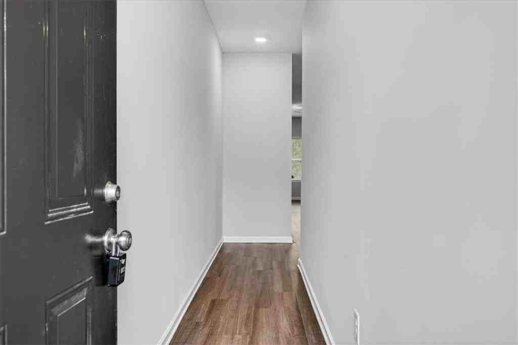 101 Brexley Dr - Photo 2 of 44
