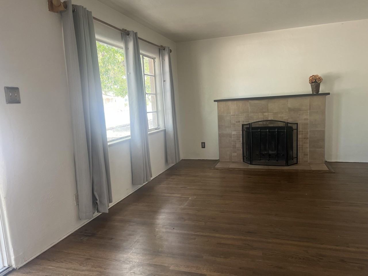307 Madison St Ne - Photo 4 of 30