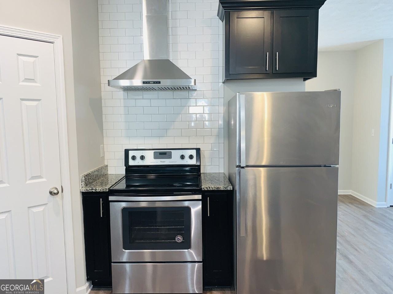 621 Jefferson St #A - Photo 7 of 25