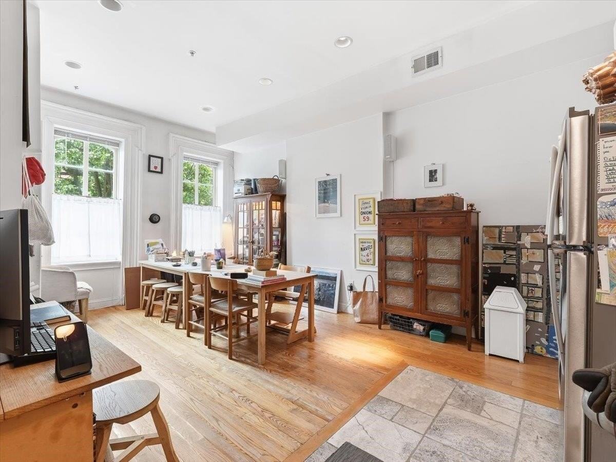 163 Grand St #2 - Photo 7 of 19