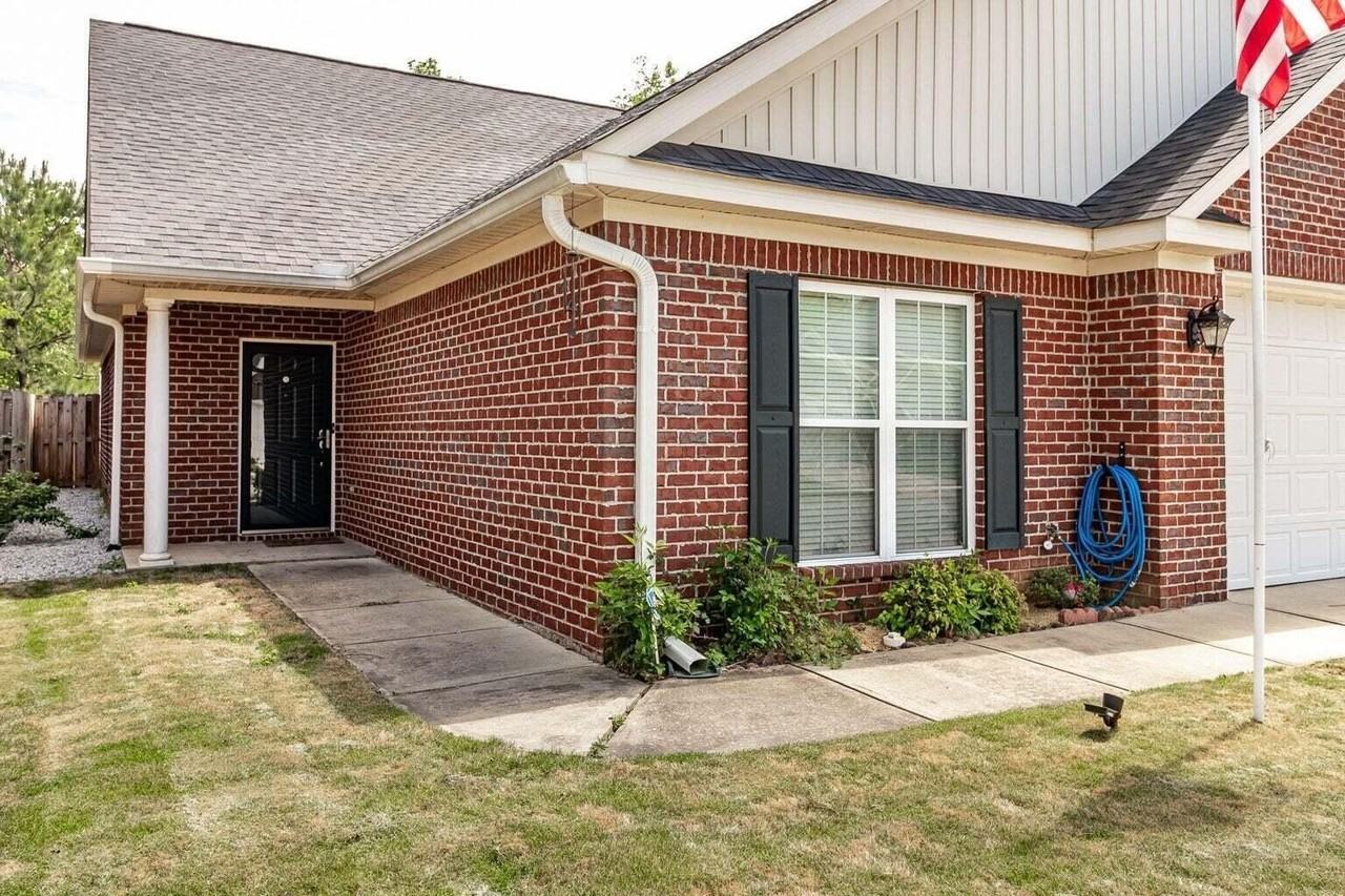 4458 Galway Dr - Photo 4 of 50