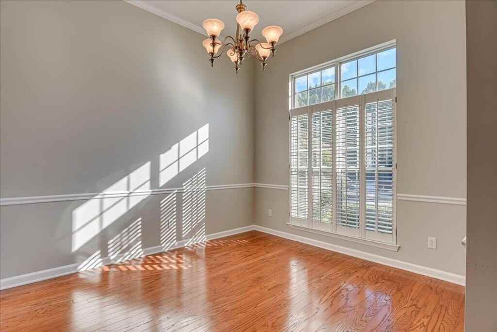 1348 Wendell Ln - Photo 2 of 20