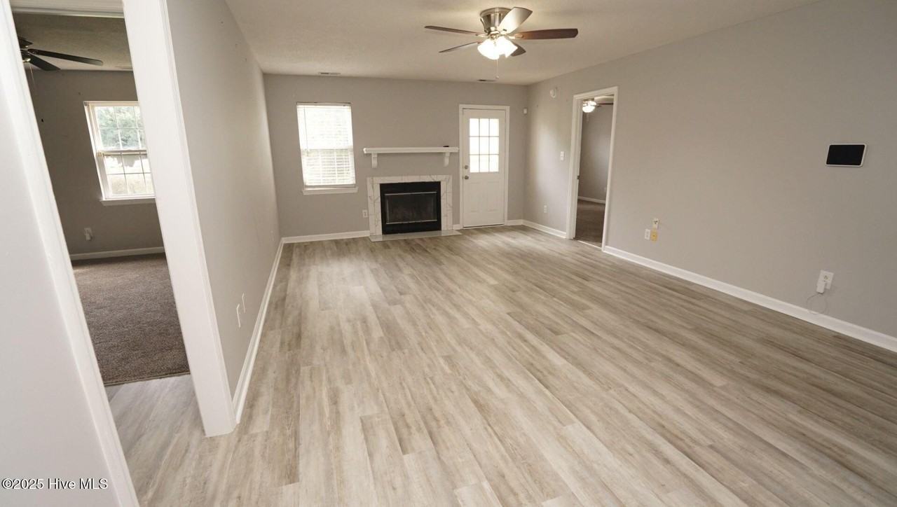 103 Eastgate Dr - Photo 6 of 19