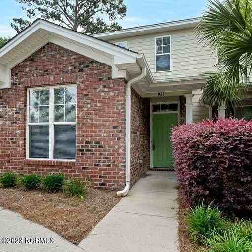 933 Downey Branch Ln - Photo 2 of 25