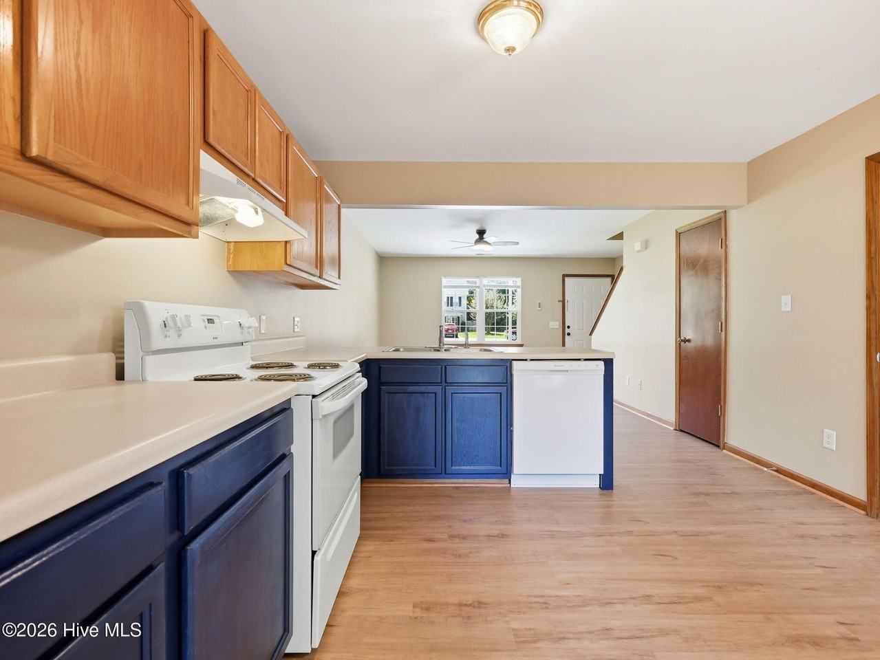 100 Pisgah Ct - Photo 7 of 20