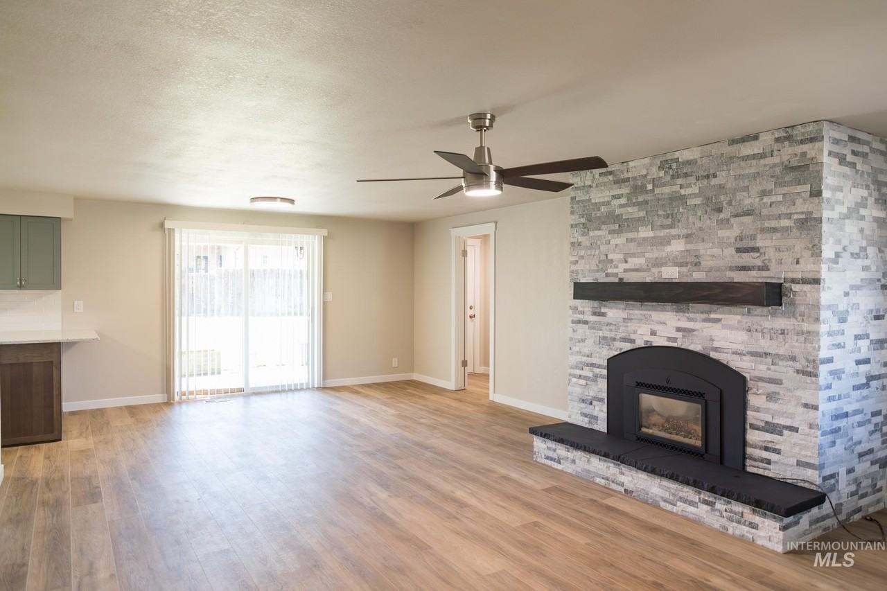 1366 Arata Way - Photo 3 of 50