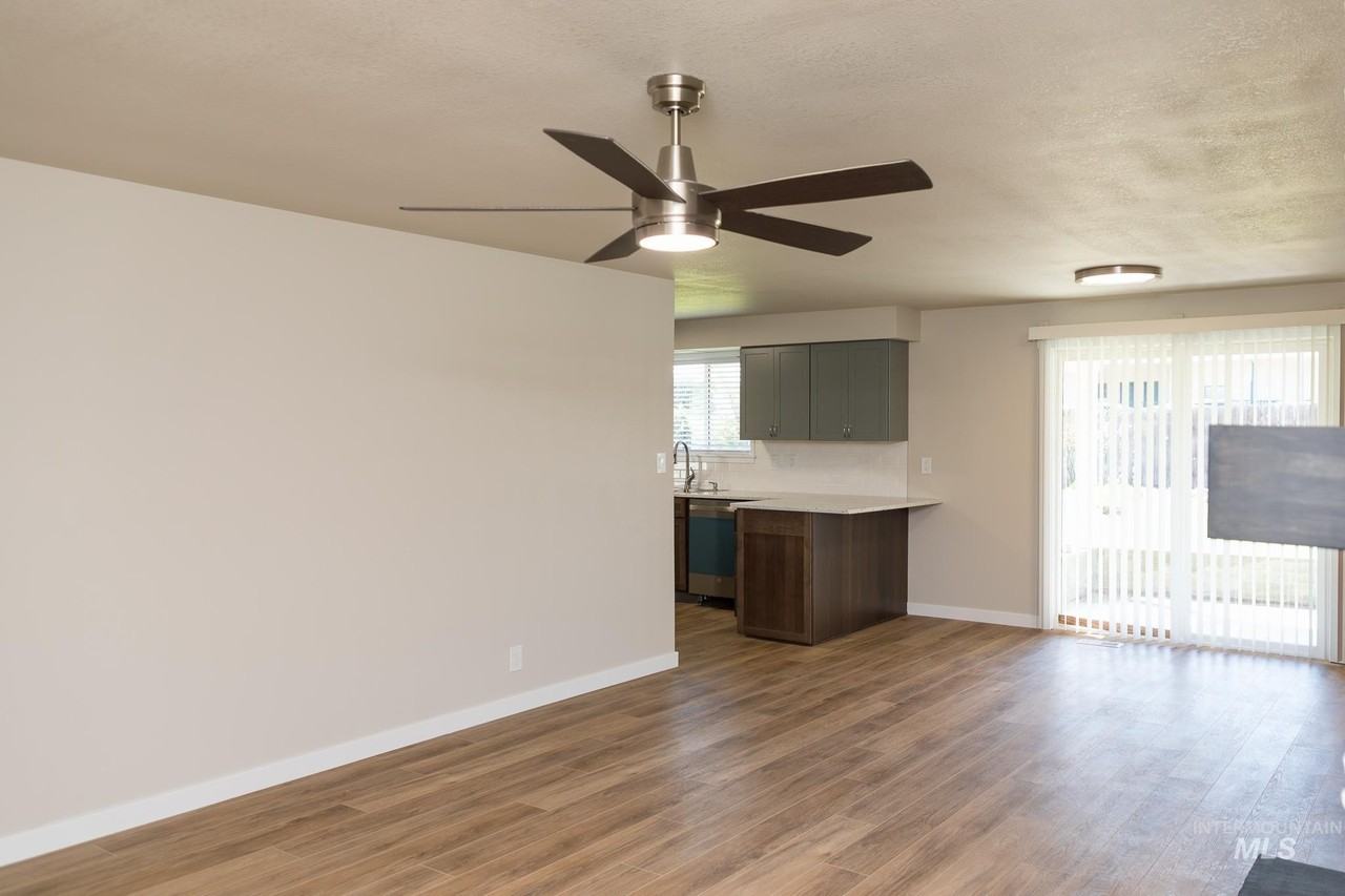 1366 Arata Way - Photo 4 of 50