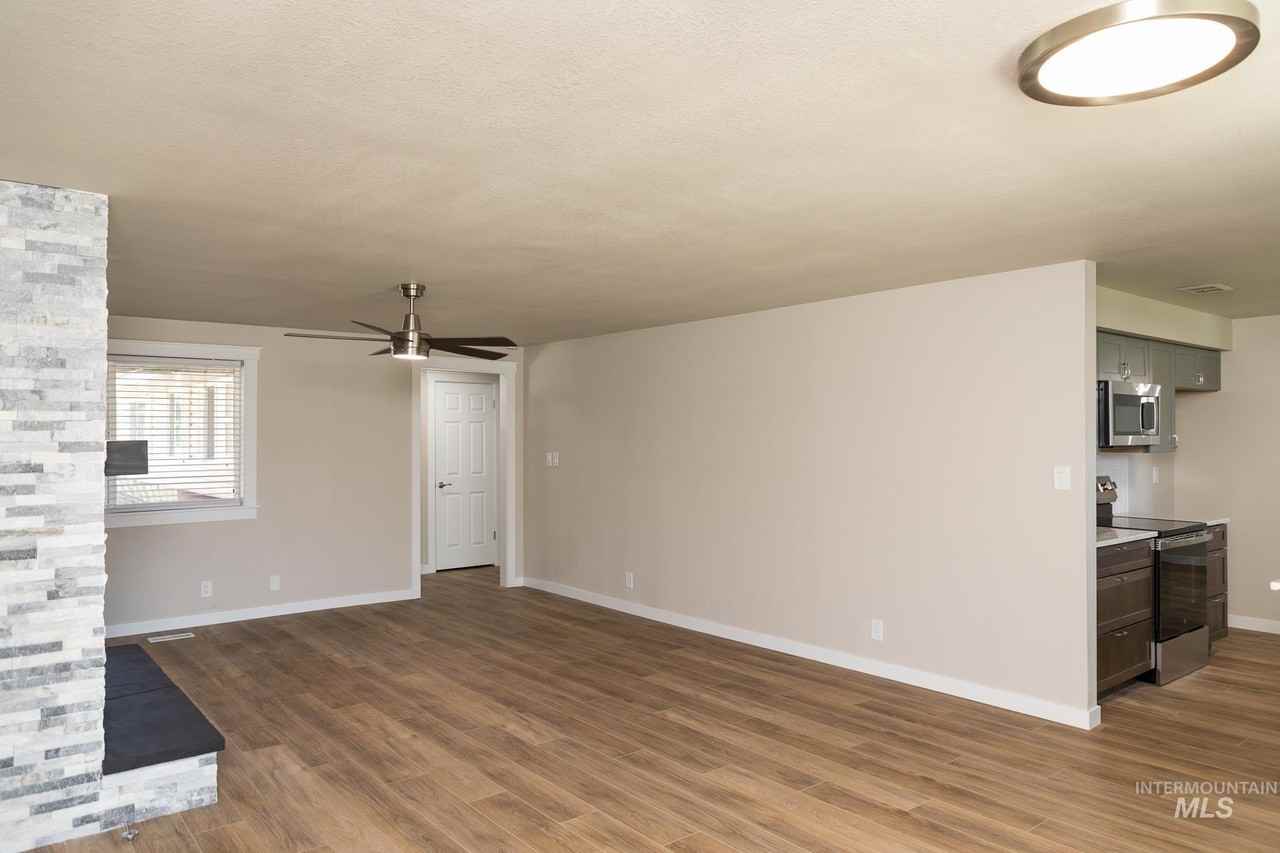 1366 Arata Way - Photo 5 of 50
