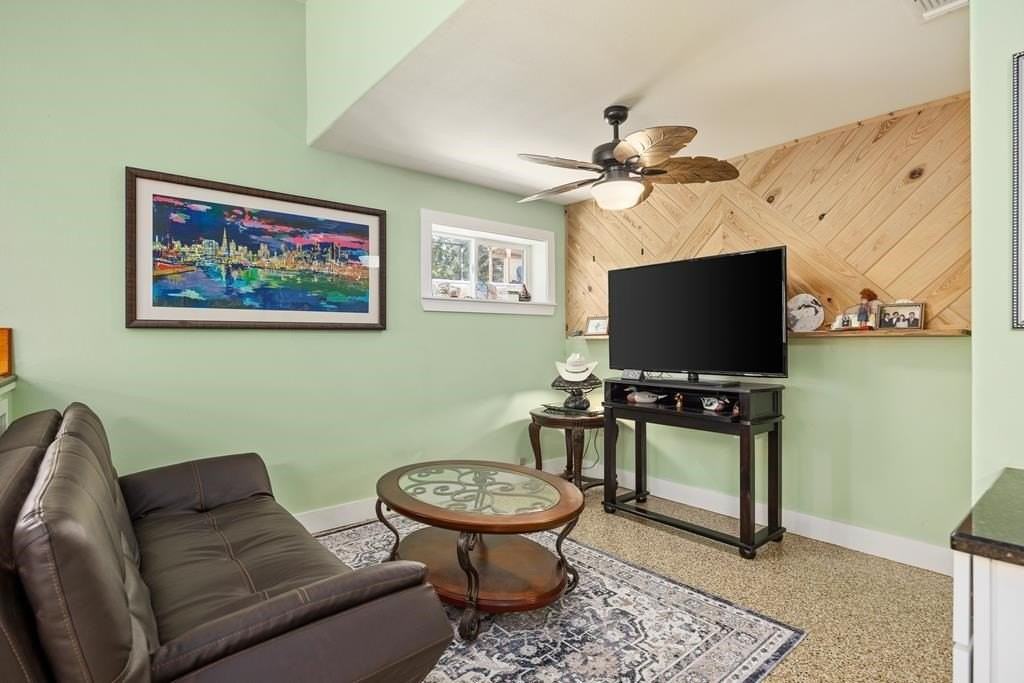 144 Roland Trl - Photo 7 of 29