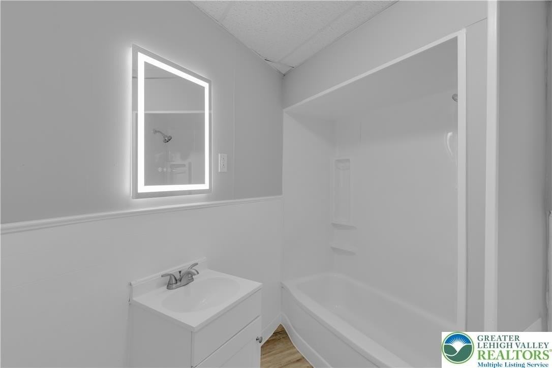 149 W Ridge St #3A - Photo 4 of 19