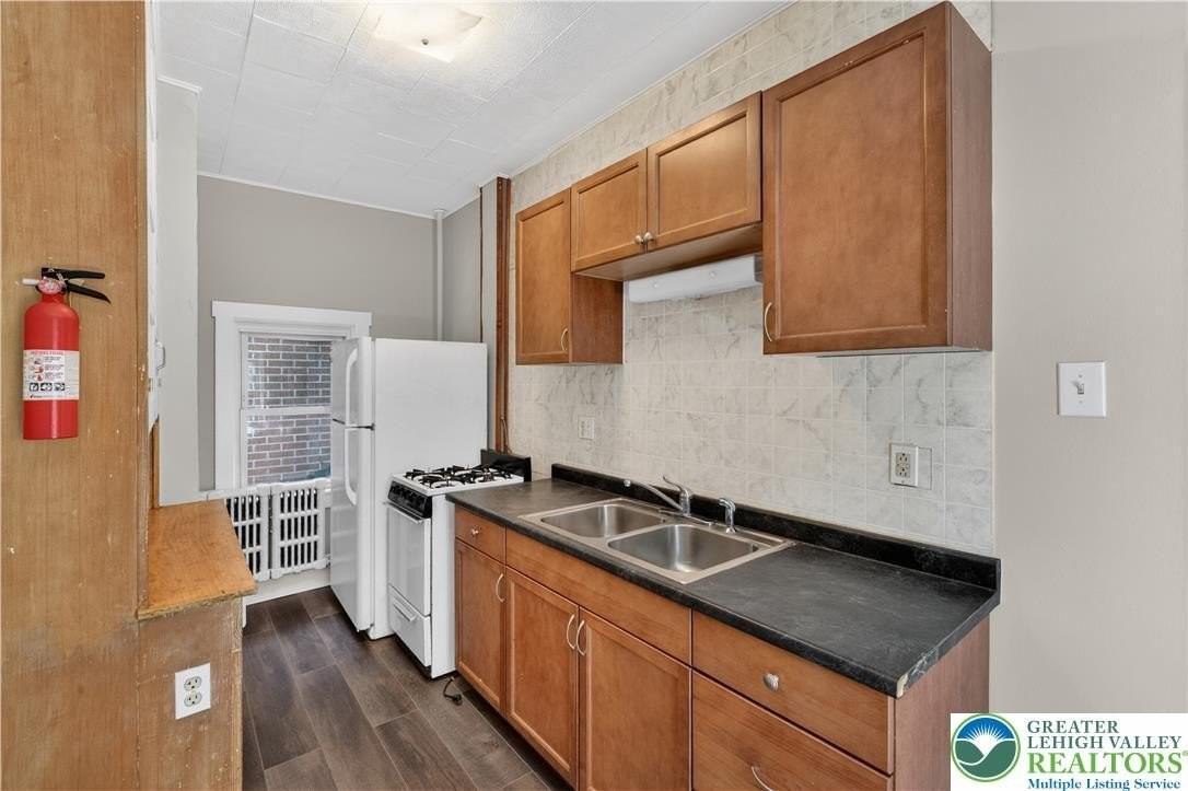 265 267 Bertsch E #3 - Photo 6 of 15
