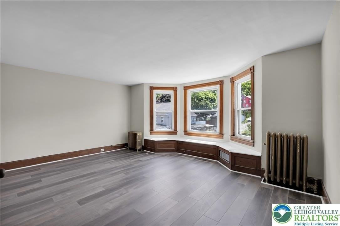 265 267 Bertsch E #4 - Photo 7 of 27