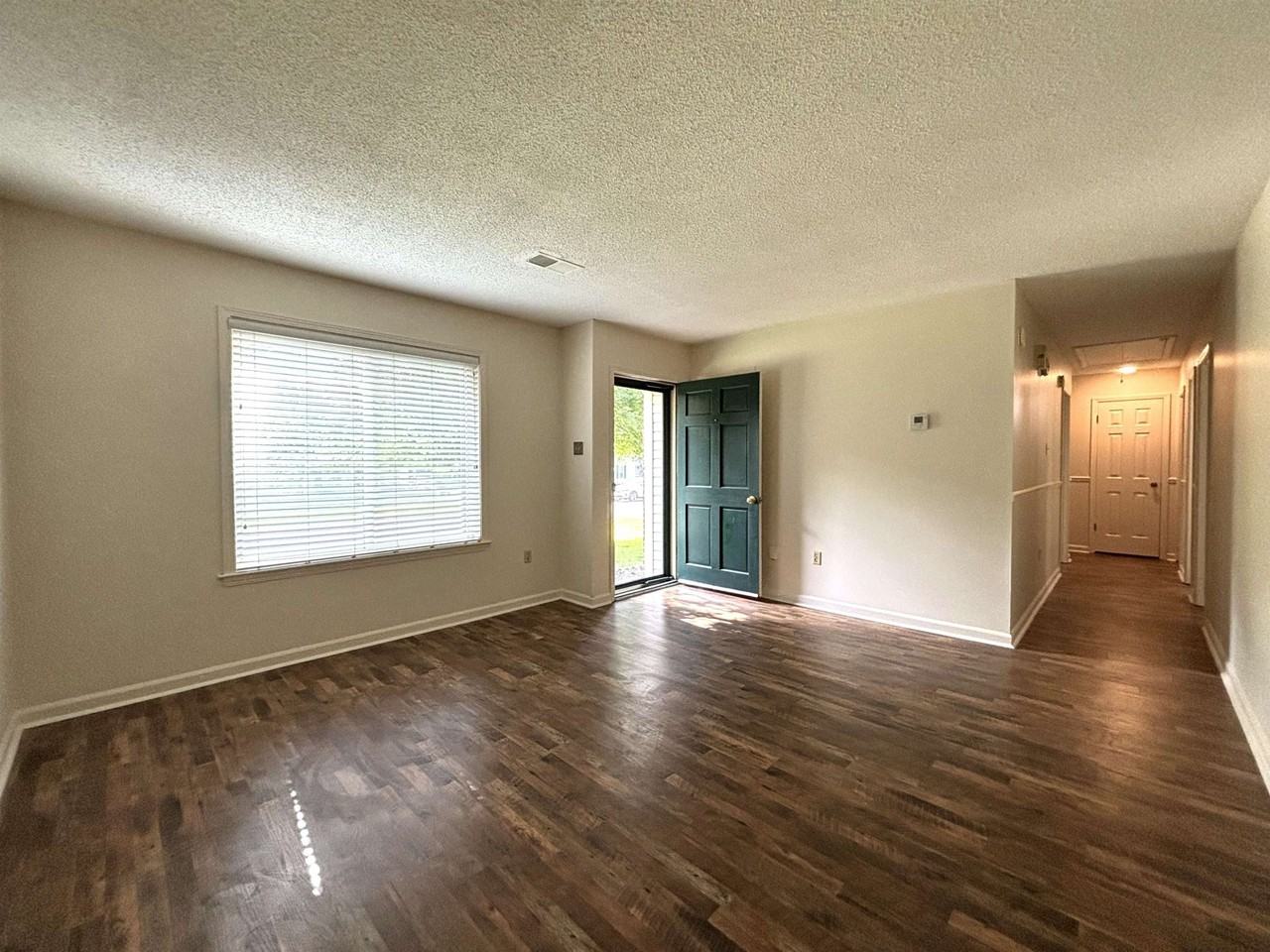 1153 Verlington Dr - Photo 4 of 17
