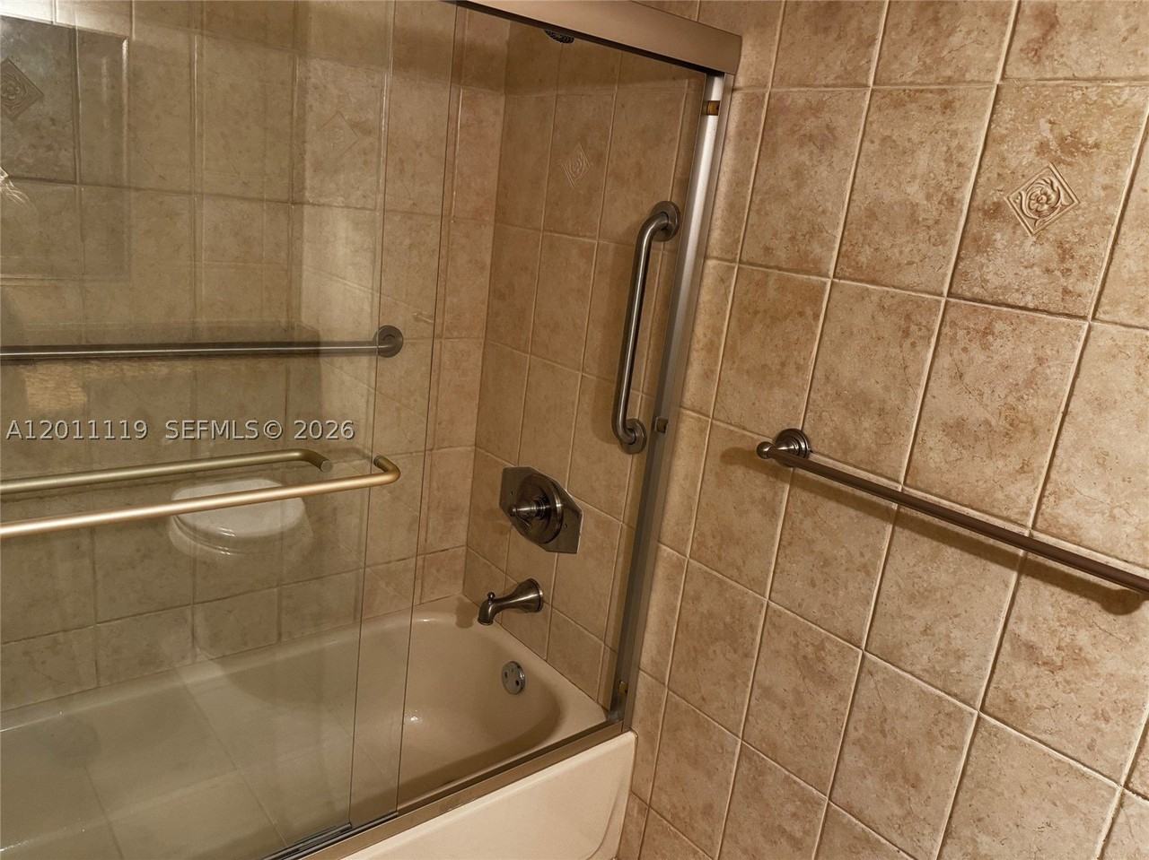 3301 Ne 5th Ave #512 - Photo 6 of 13