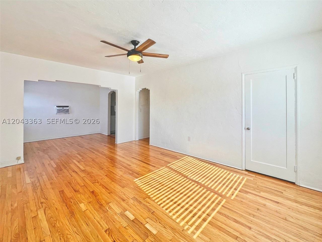 2102 Sw 14th Ter #1466 - Photo 2 of 8