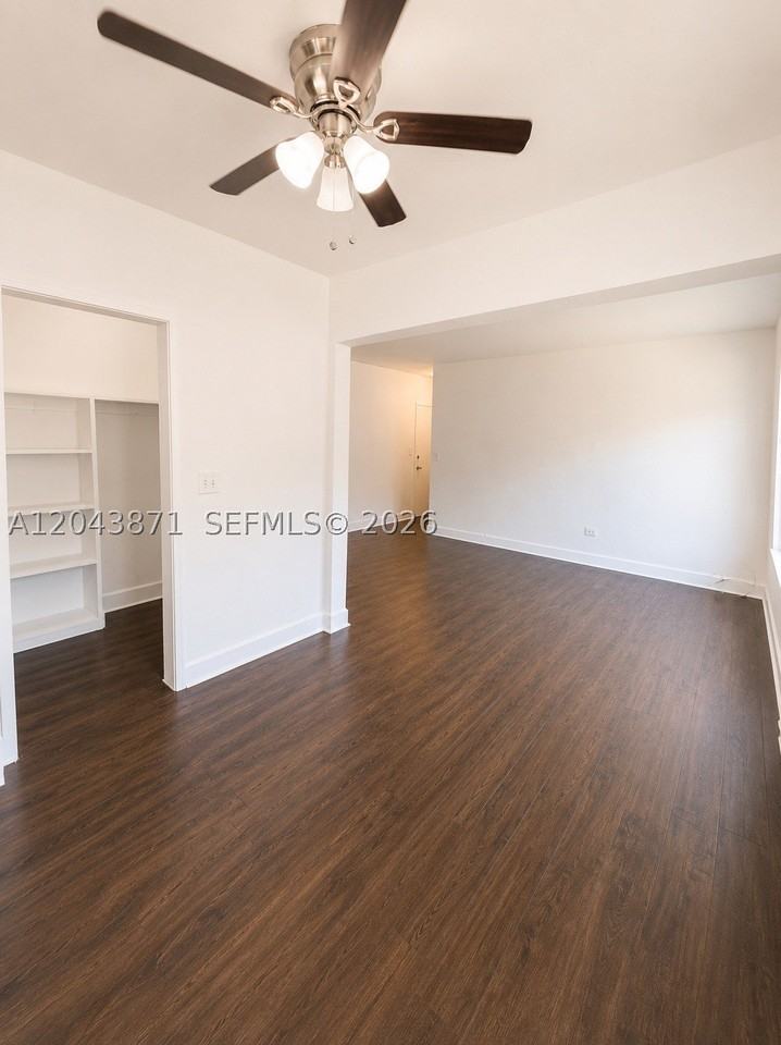 322 W 25th St #12 - Photo 2 of 12
