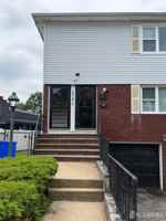 featured image of 2518 Spruce St