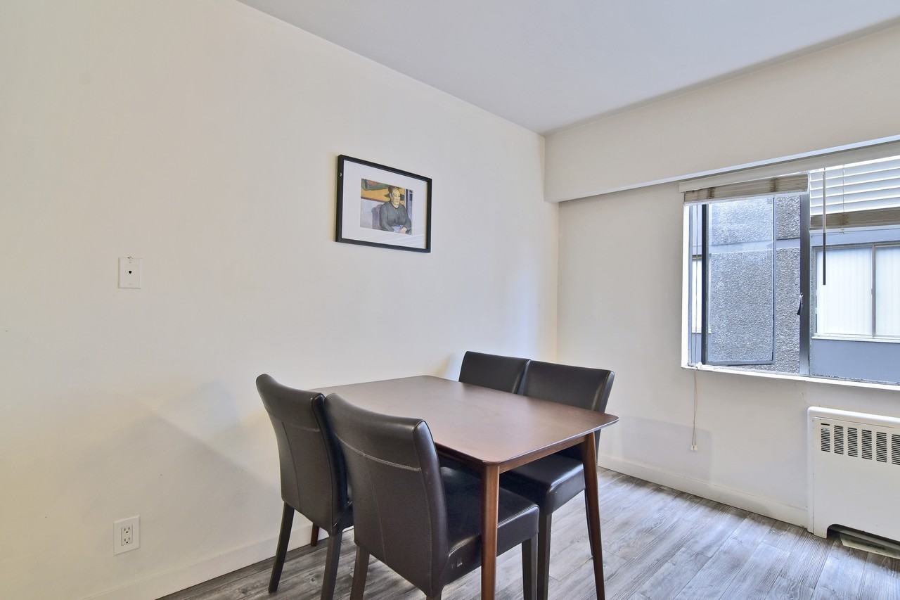 1540 Haro Street - Photo 2