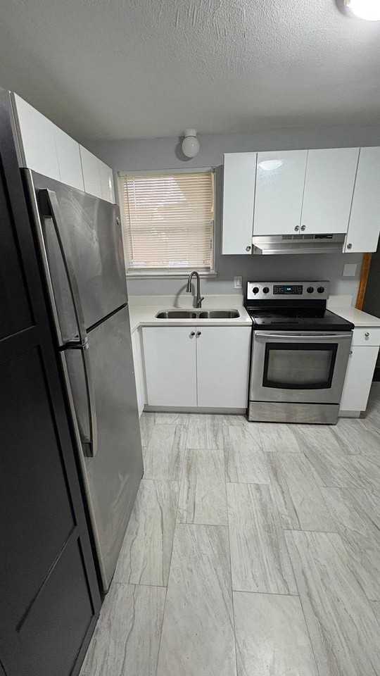 Norde Dr W - Photo 2 of 18