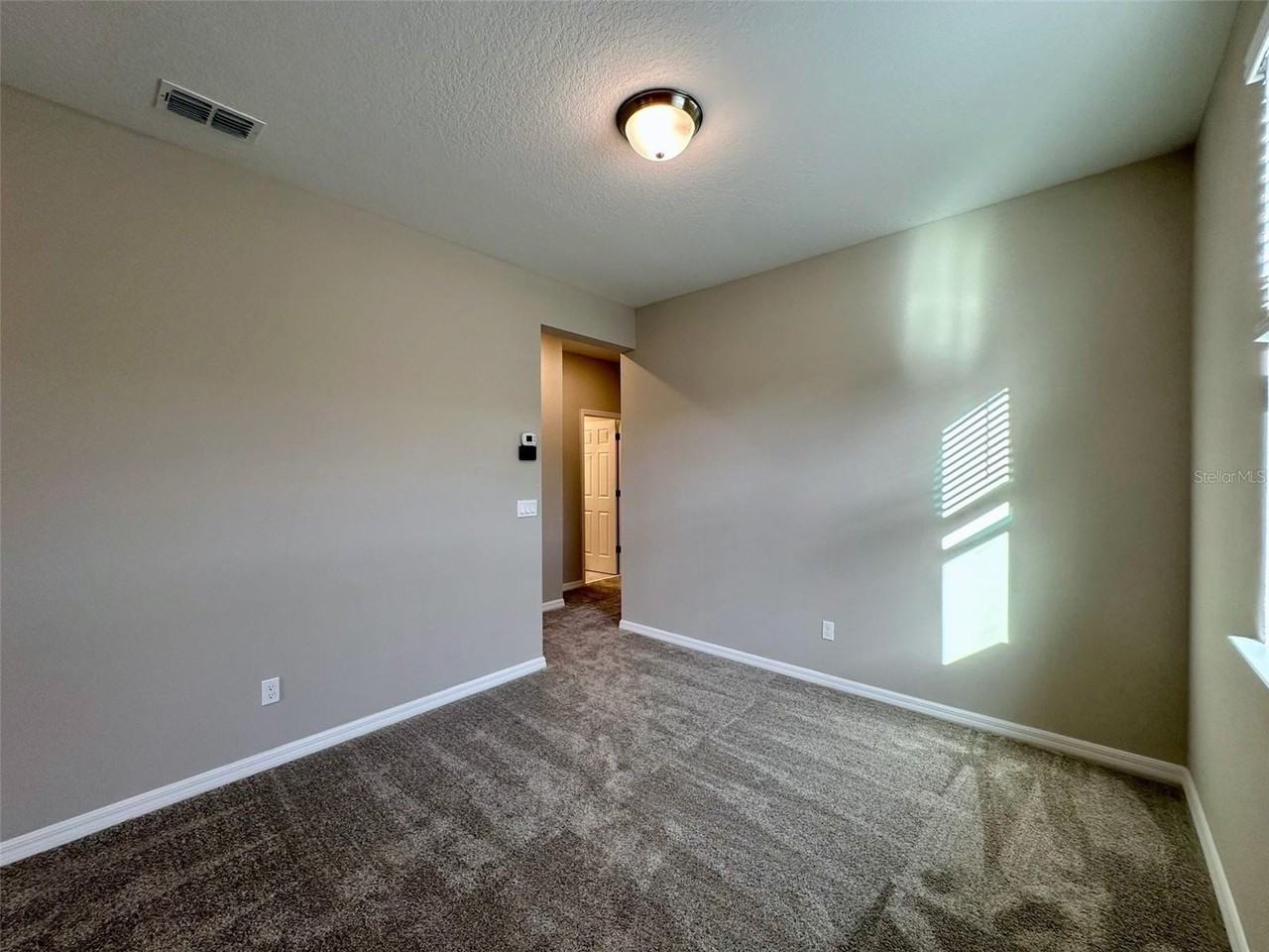 4869 Lacewing Dr - Photo 7 of 20