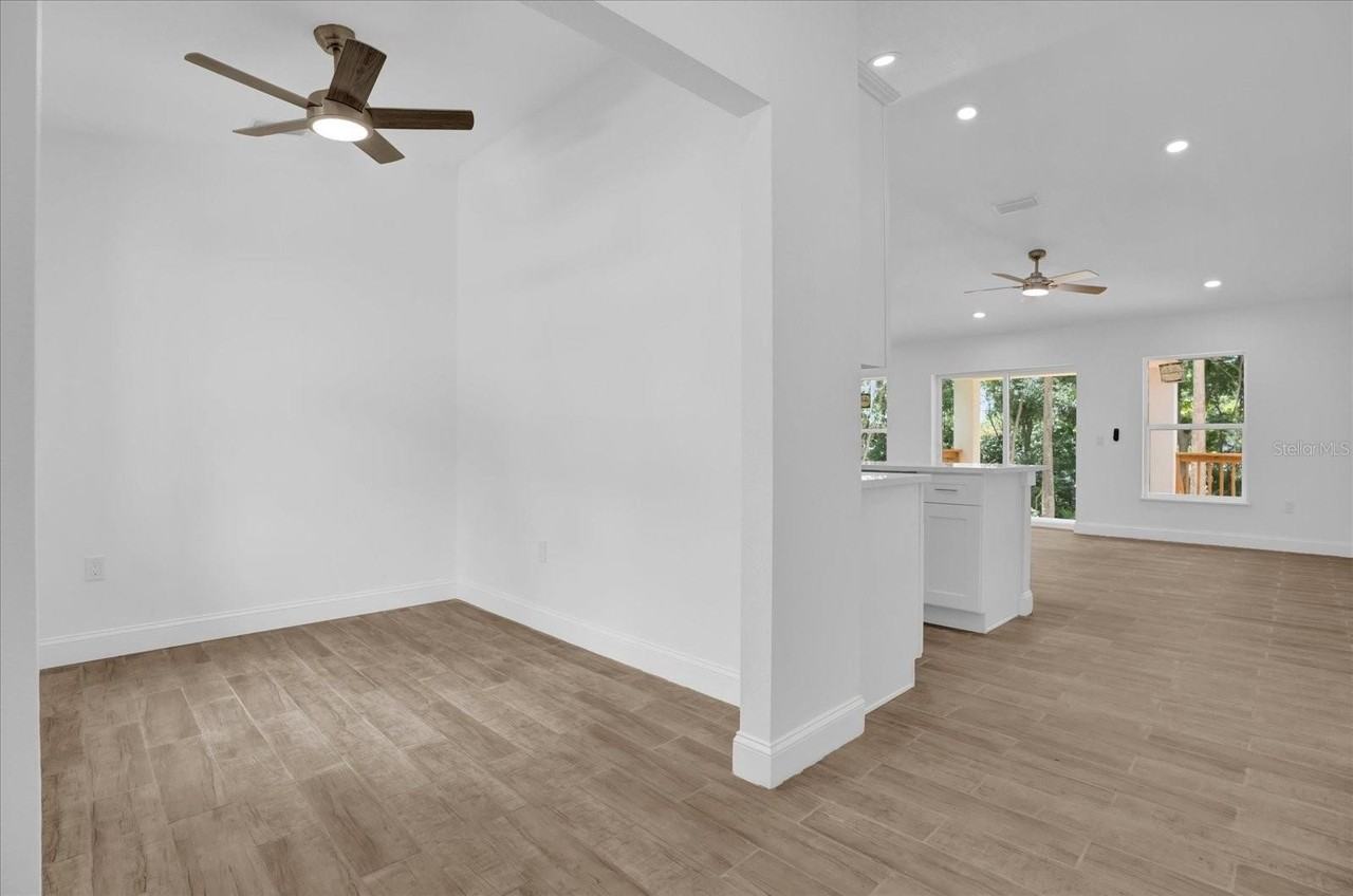 300 Cherokee Ave - Photo 2 of 31