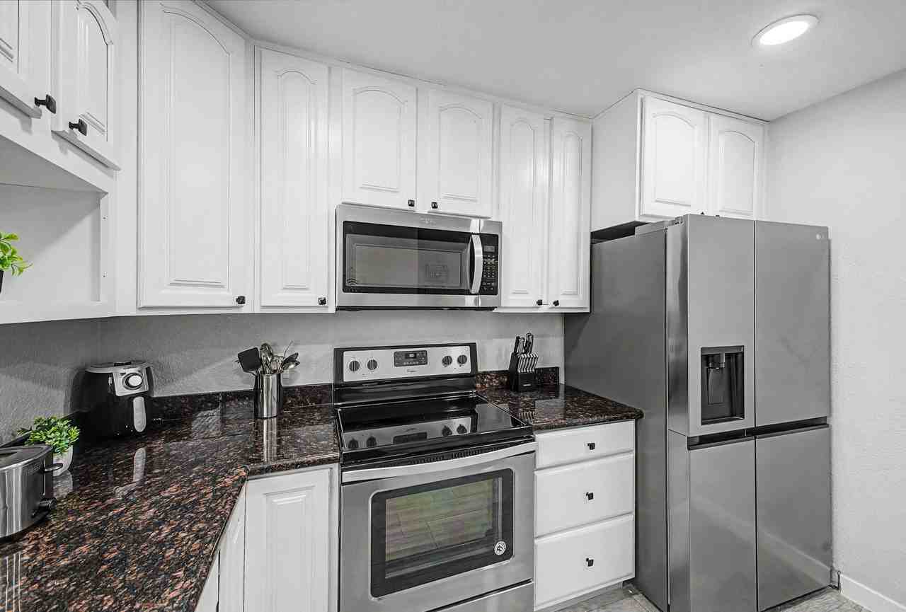 W Peralta Ave - Photo 6 of 21