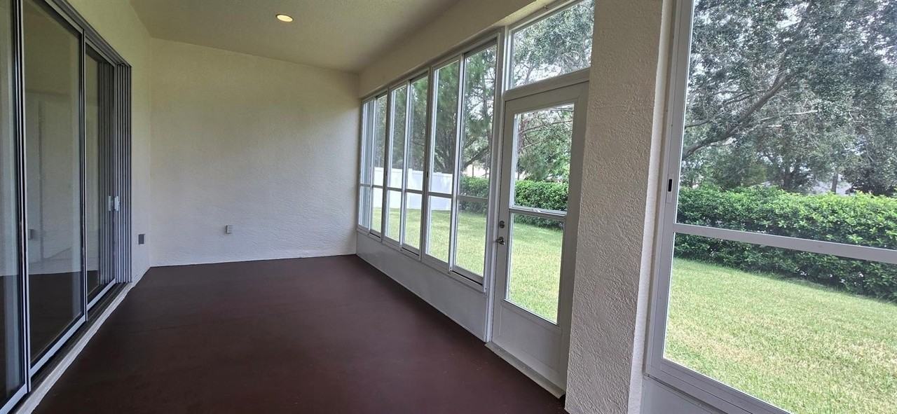 4085 Sw 49th Ave - Photo 2 of 18