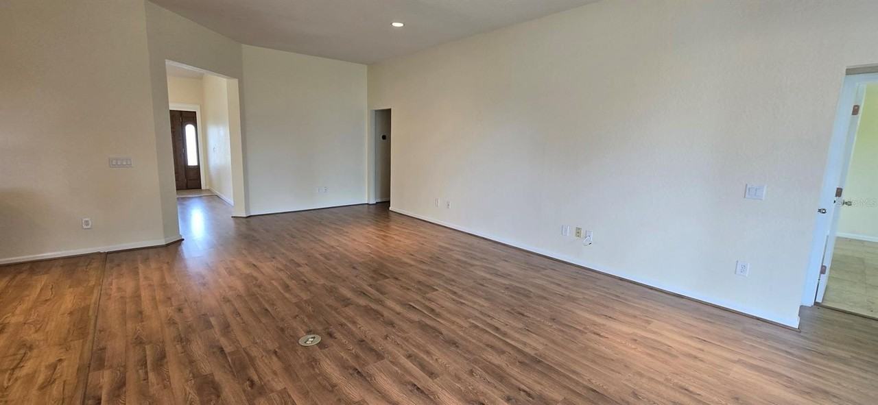 4085 Sw 49th Ave - Photo 3 of 18