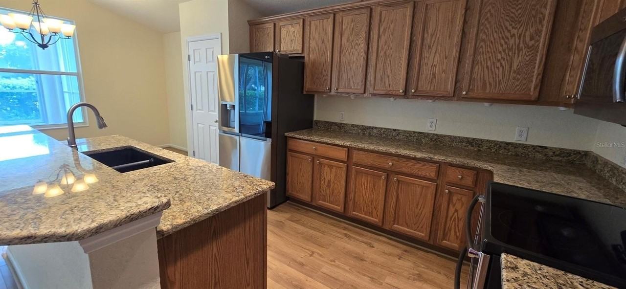 4085 Sw 49th Ave - Photo 6 of 18