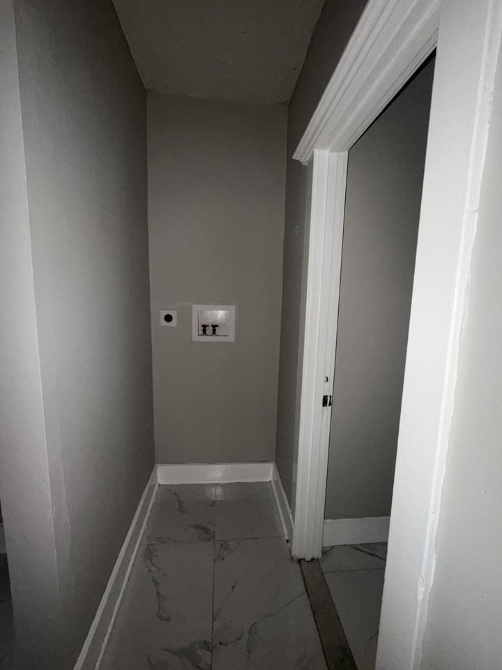 85 Morris St #2 - Photo 3 of 10