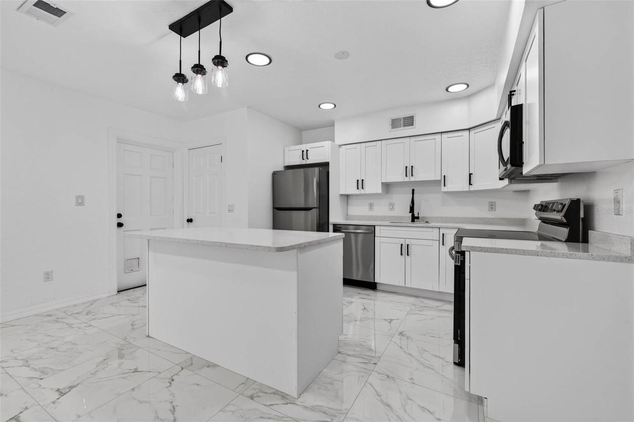 2801 45th St S - Photo 5 of 20