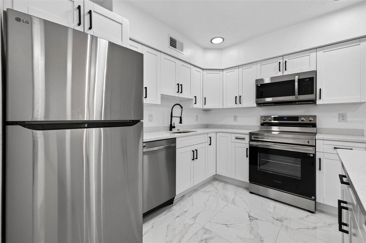 2801 45th St S - Photo 6 of 20