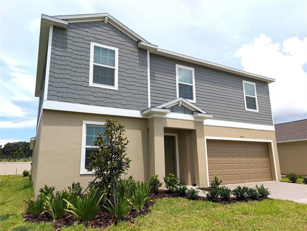 10171 Boger Ranch Ct - Photo 2 of 28