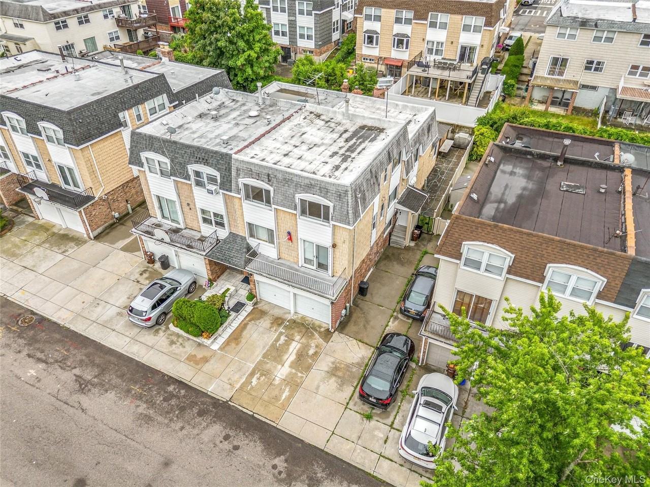 1572 216th St #2 - Photo 6 of 28